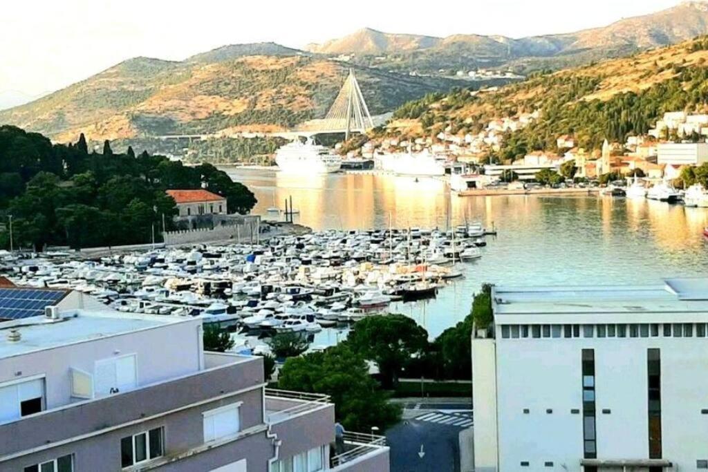 Gorgeous Dubrovnik Sea View Apartment With Free Parking Luaran gambar